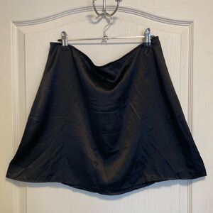 Reformation 100% Silk Black Mini Skirt (Size 10)